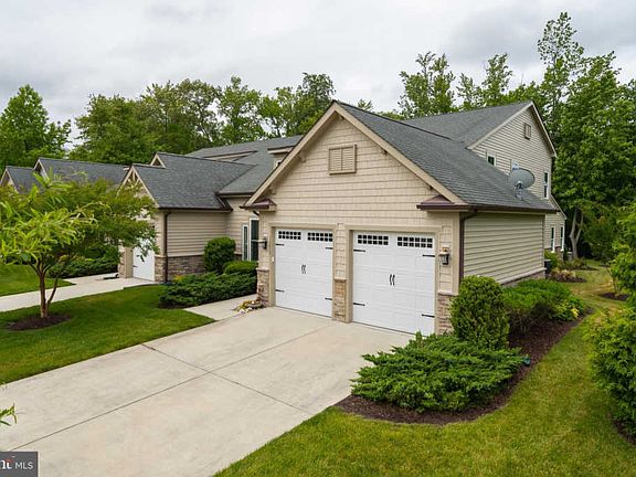 4th image of 38829 Cedar Waxwing Ln