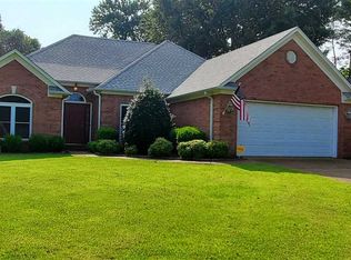 30 Winding Creek Dr, Jackson, TN 38305