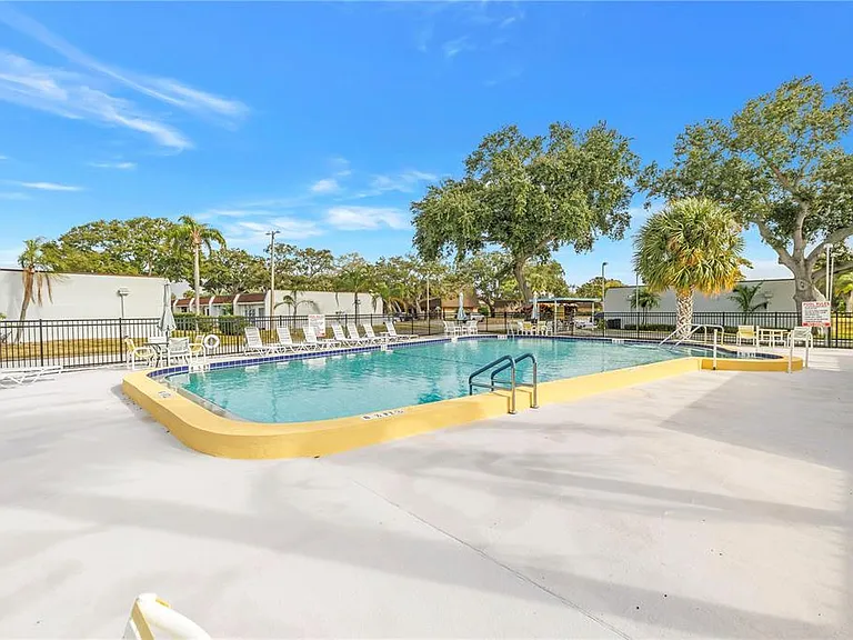 9224 Mission Oaks Blvd — Photo 35