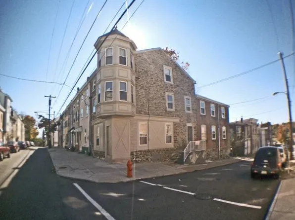 4462 Silverwood St, Philadelphia, PA 19127