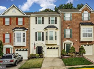 5548 Jowett Ct, Alexandria, VA 22315