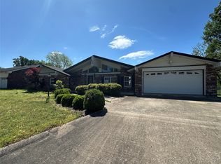 532 Ridgewood Dr, Pryor, OK 74361