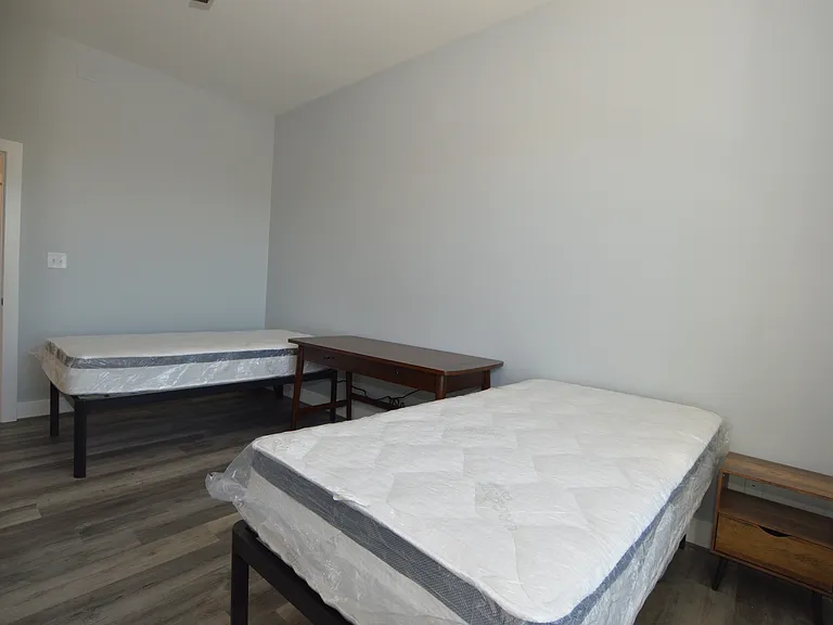 1071 Middle St — Photo 23