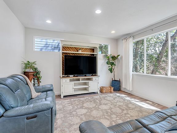 4th image of 2365 S Brass Birch Ln