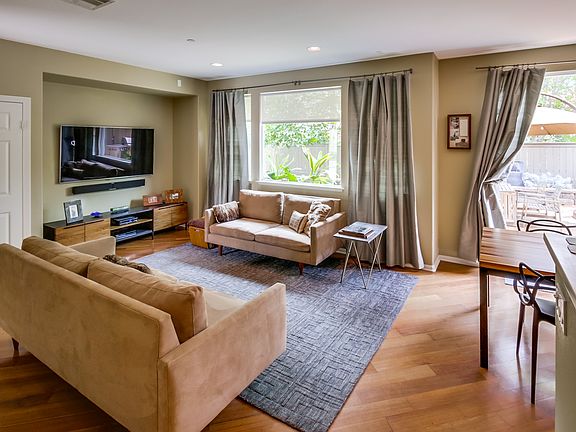 2nd image of 2631 Prato Ln
