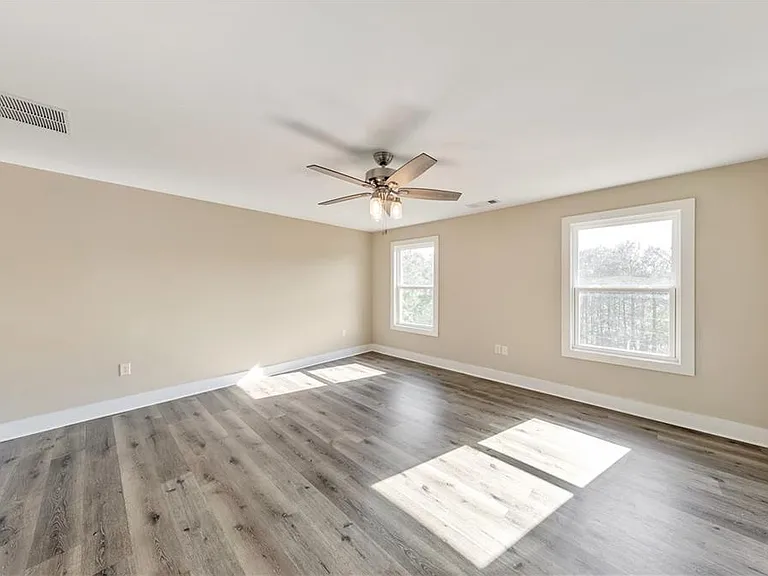 336 Nobleman Way — Photo 35