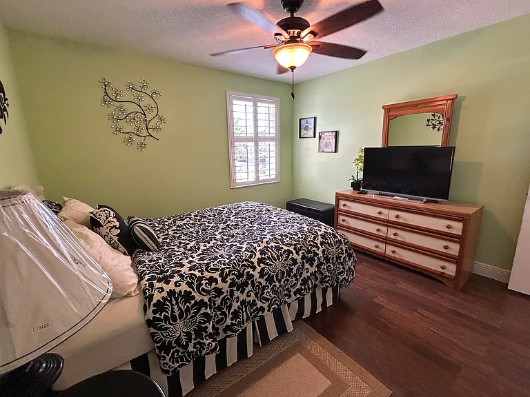 10470 Pelican Dr — Photo 22