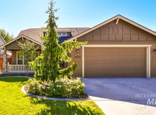 3937 Quenzer, Meridian, ID 83646