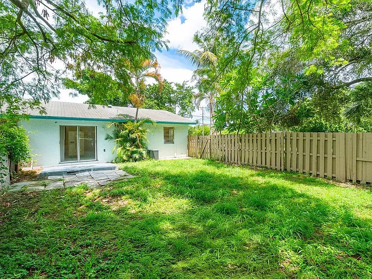 4861 Gulfstream Rd — Photo 19