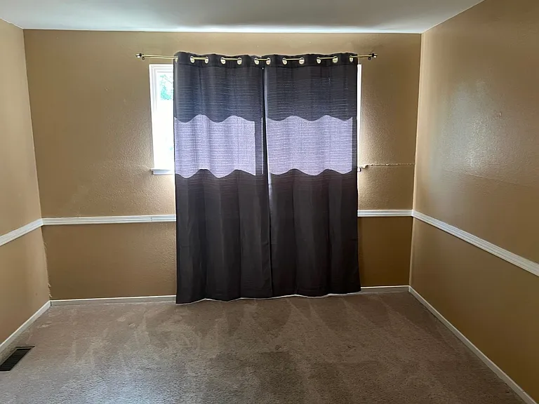 1100 Wyoming Ave — Photo 4