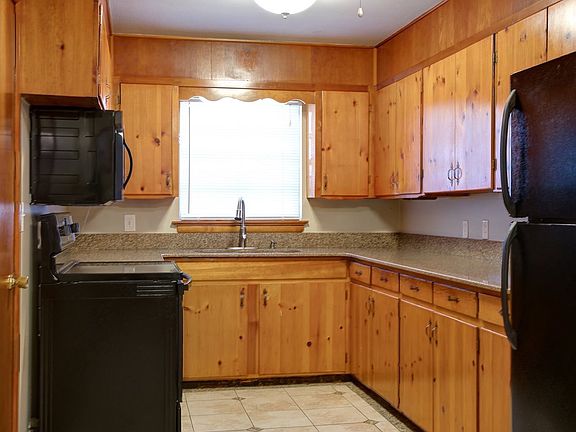 3rd image of 1429 Avondale Dr