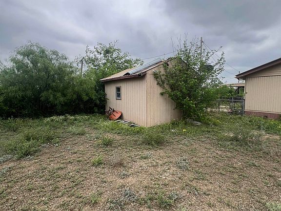4th image of 206 Burge Dr