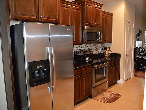 2nd image of 14142 Fox Hill Dr