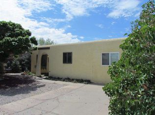 2832 Vereda De Pueblo, Santa Fe, NM 87507