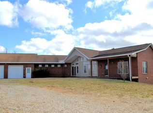 207 Timber Ridge Rd NW, Willis, VA 24380