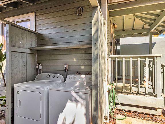 4th image of 305 Uala Pl #B