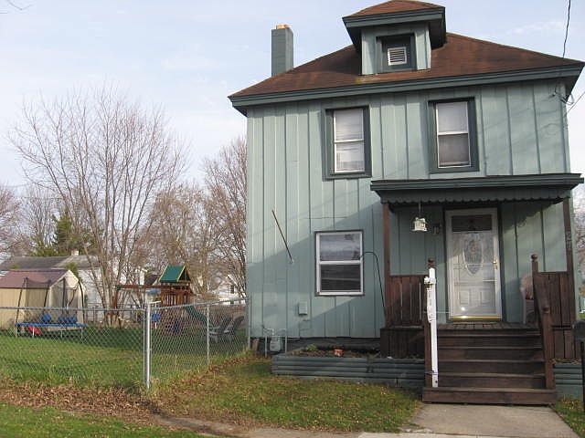 1st image of 27 W South St