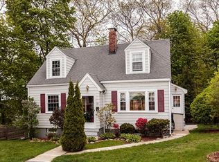 20 Hilltop Ter, Woburn, MA 01801