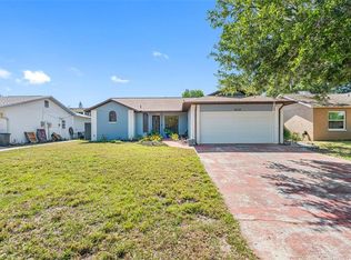 5115 Meadowlark Ln, New Port Richey, FL 34653