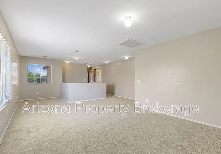 31567 N Cactus Dr — Photo 18