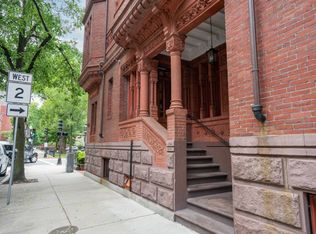 195 Comm. Ave., Boston, MA 02116