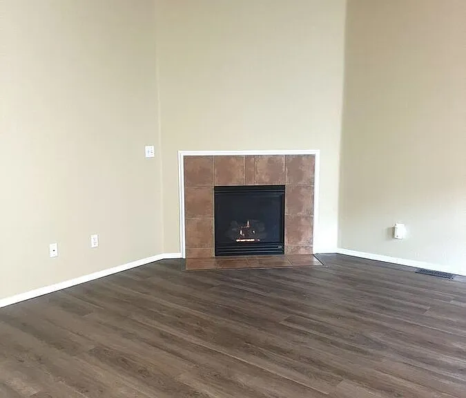 17284 Pleasanton Ln — Photo 17