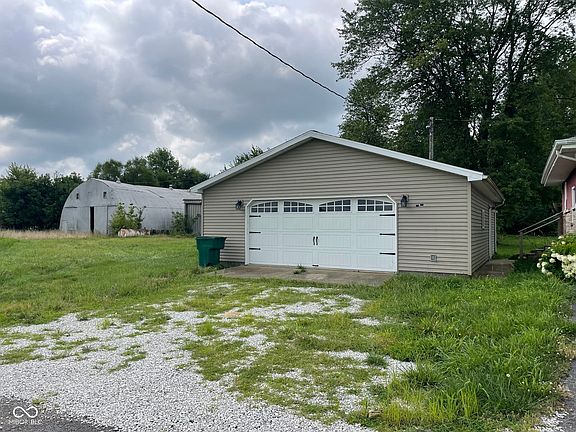 5th image of 1688 E County Road 150 N
