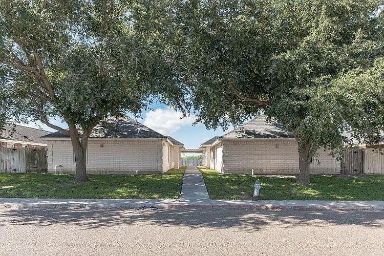 1st image of 2704 Presidio Dr