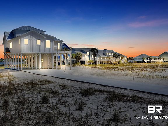 5th image of 2270 W Beach Blvd