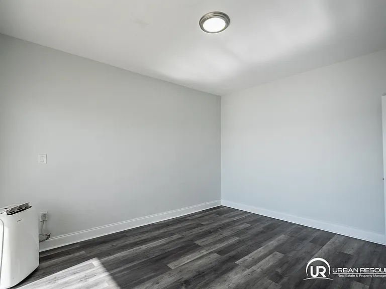 7927 East Dr #260 — Photo 23