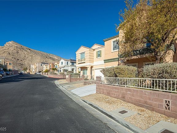 2nd image of 10516 Blanca Peak Ave