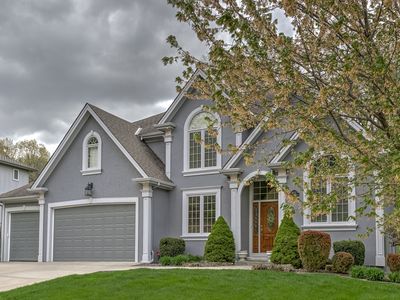 10125 River Hills Dr, Parkville, MO, 64152