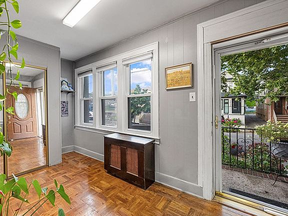 3rd image of 1714 E 32nd St