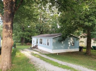 219 Twin Dr, Caseyville, IL