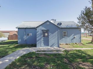 105 S Oak St, Nisland, SD 57762