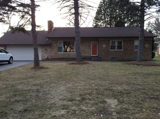 5721 Wright St, Troy, MI 48098