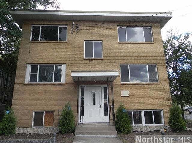 1st image of 2800 Pillsbury S