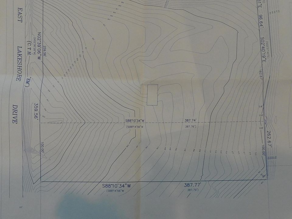 1st image of 2020 E Lakeshore Dr