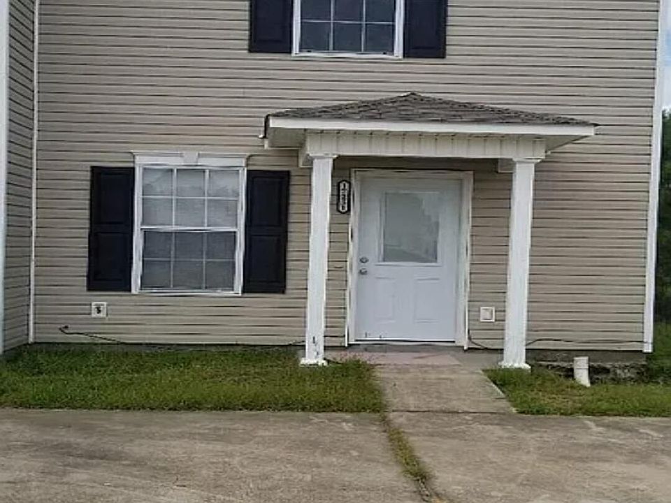 1st image of 17253 Avondale Cir