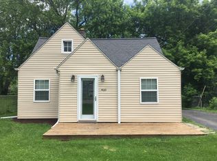 410 Glenwood Dr, Round Lake Beach, IL