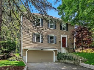 372 Central St, Newton, MA 02466