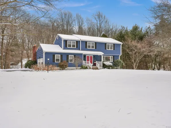 62 Friar Lane, Trumbull, CT 06611