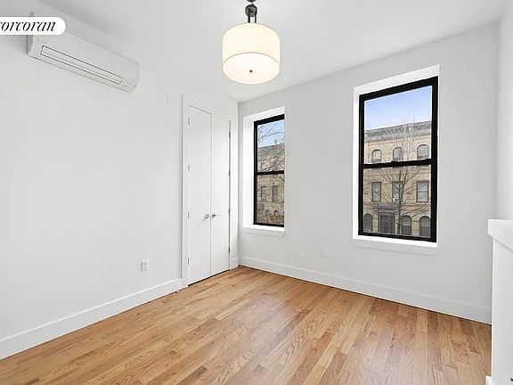 4th image of 1340 Hancock St #1C