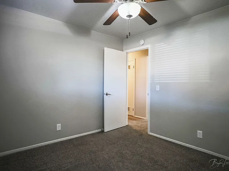 2821 Juniper Cir — Photo 10