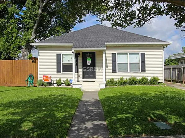 1304 Alexander Ave, Arabi, LA 70032