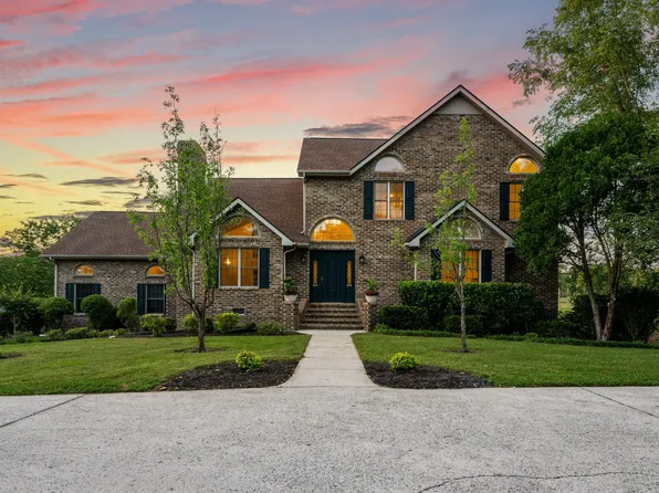 205 Normandy Rd, Shelbyville, TN 37160