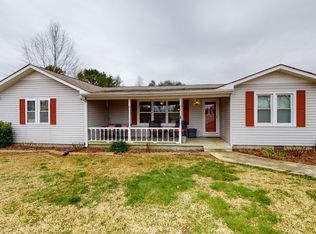 133 Quick School Rd, Fayetteville, TN 37334