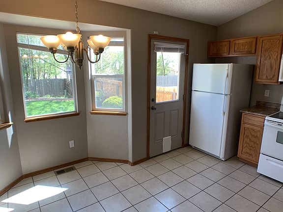 7205_moss_bluff_c_05082020