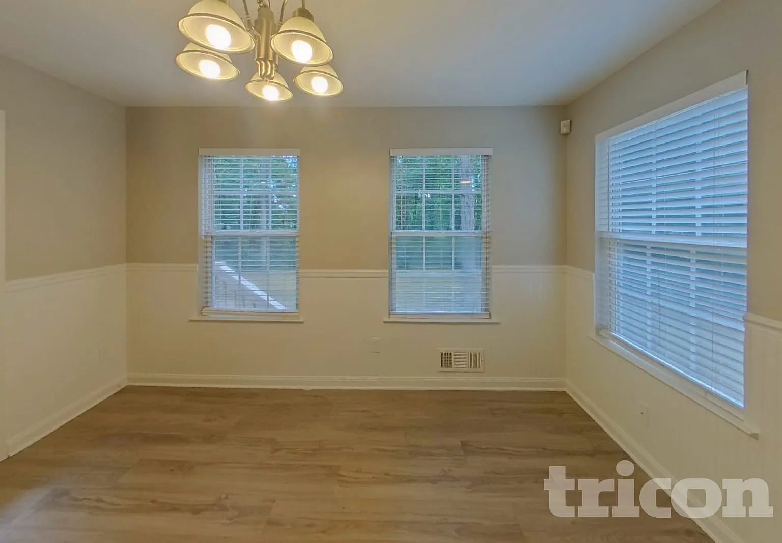 162 Robbens Drive McDonough GA — Photo 4