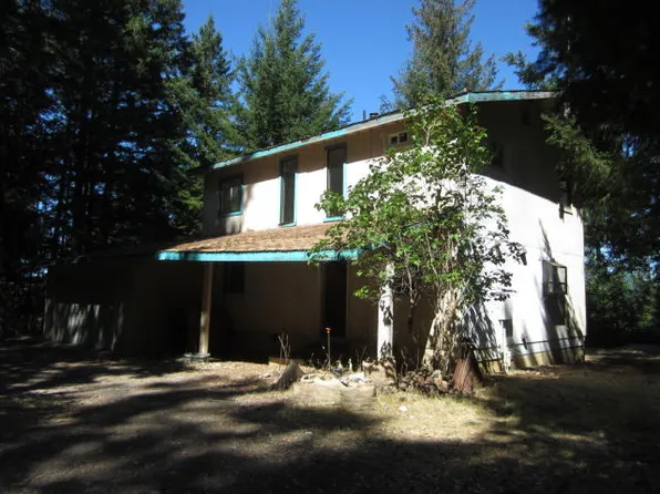 4600 Crooked Prairie Rd, Garberville, CA 95542